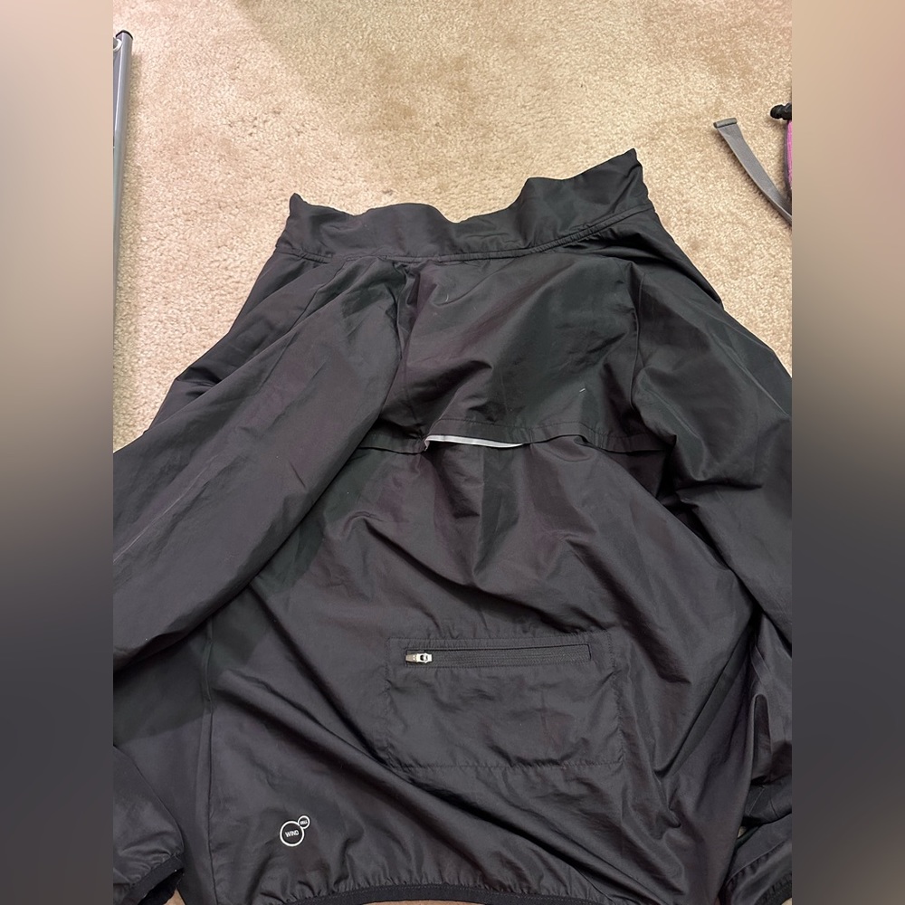 Medium Puma wind breaker jacket - Picture 3 of 3